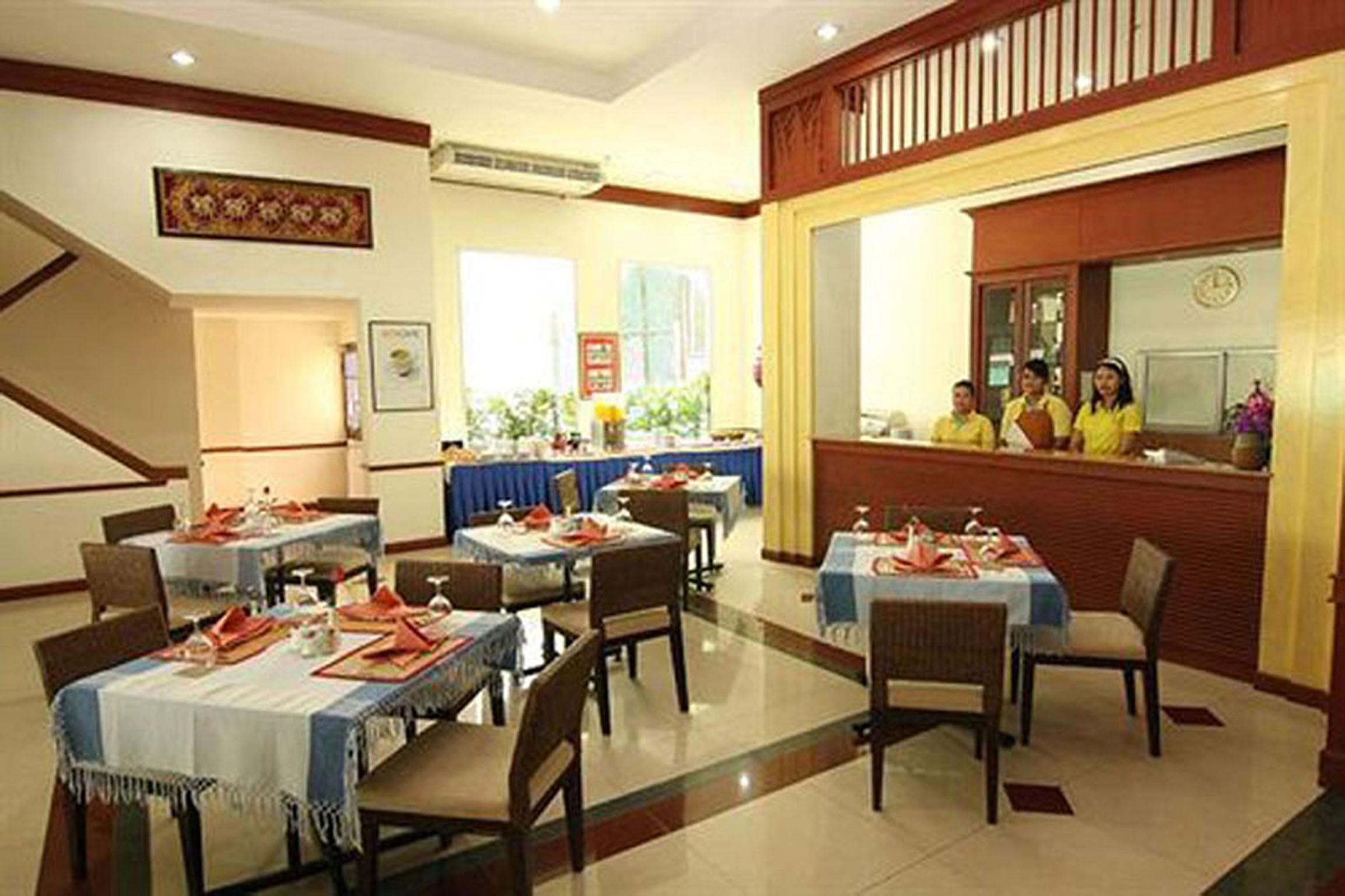 Eastiny Residence Hotel Pattaya Exteriör bild